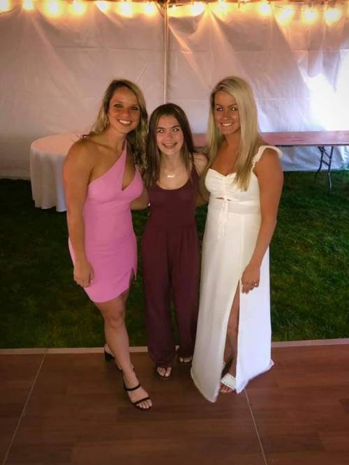 Had fun this weekend with my mom and dad for friends wedding

im the one with the braces and brown