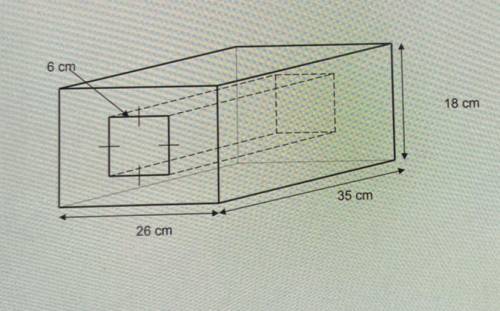 6 cm
18 cm
35 cm
26 cm
Calculate the volume of the solid