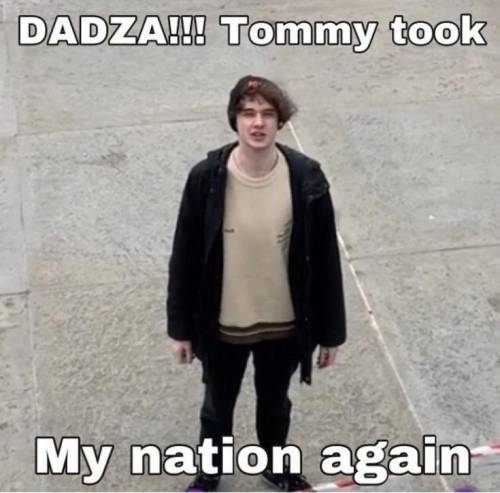 Non dream smp fans, give him a name
don't put dadza or tommy-